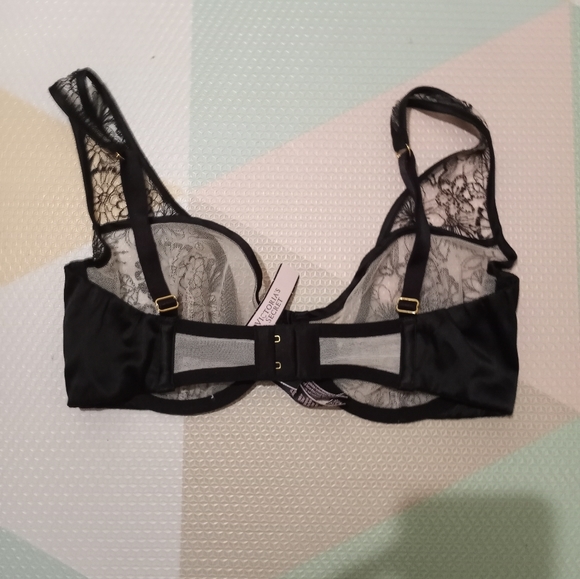 VICTORIA SECRET PLUNGE BALCONET BRA SIZE 34D - Picture 3 of 8